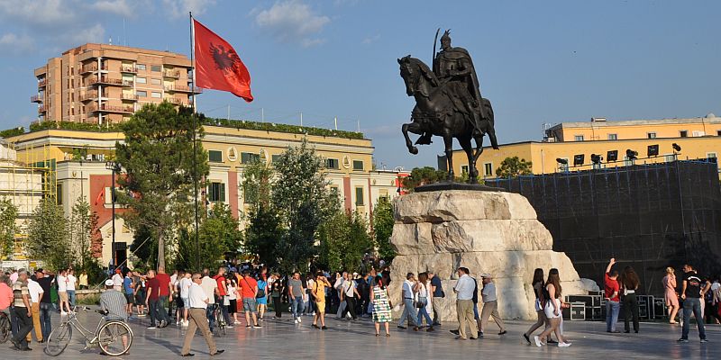 Skanderbeg - Narodowy bohater Albanii