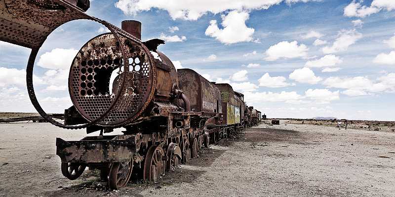 Uyuni - cmentarzysko starych lokomotyw