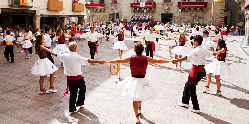Sardana - narodowy taniec Katalończyków