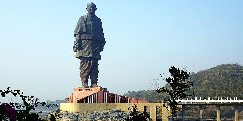 Ruszyła budowa najwyższego pomnika na świecie - Statuy Jedności w Indiach