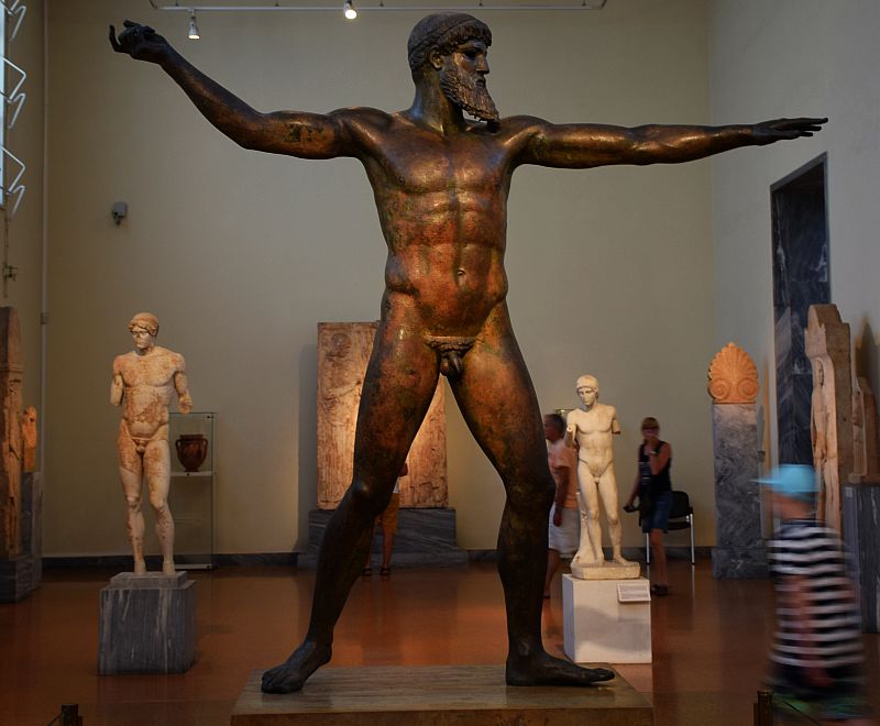 Narodowe Muzeum Archeologiczne w Atenach - posąg Posejdona lub Zeusa z Artemizjonu