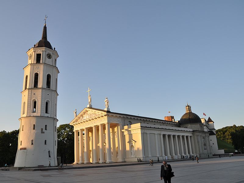 Bazylika archikatedralna św. Stanisława Biskupa i św. Władysława