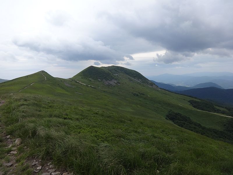 Widok na Tarnice od strony Ustrzyk