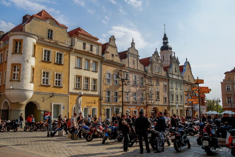 Zlot motocyklistów na rynku Starówki