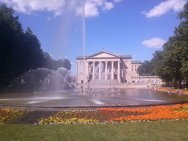 Park Mickiewicza i poznańska opera