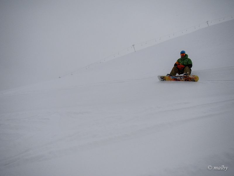 Snowboardzista na Lukovej 