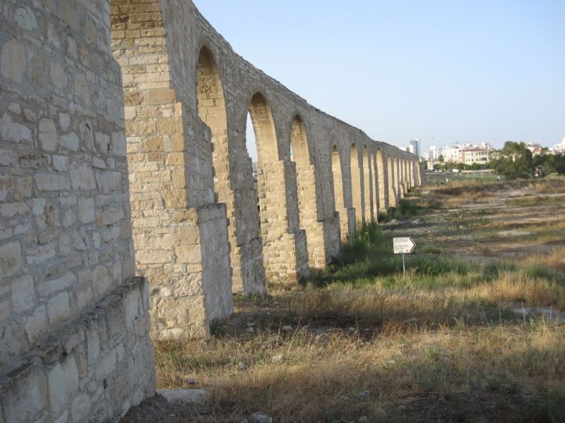 Akwedukt Kamares
