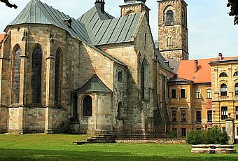 Klasztor Norbertanów w Teplej