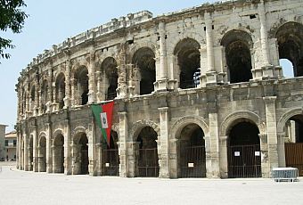 Nimes