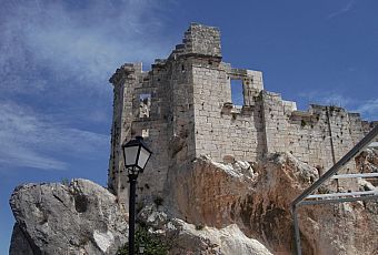 Zamek w Zuheros