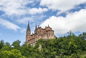 Sanktuarium w Covadonga