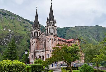 Sanktuarium w Covadonga