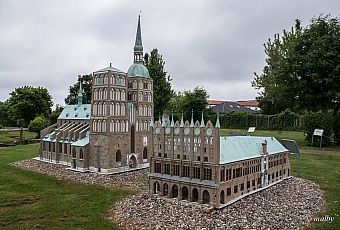 Ratusz i kościół św. Mikołaja w Stralsundzie