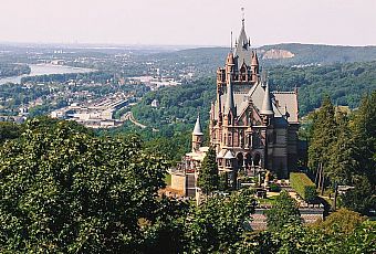 Zamek Drachenburg