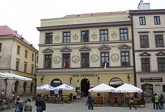 Rynek - kamienica Klonowica