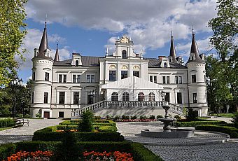 Pałac Tarce