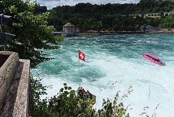 Wodospad Rheinfall w Neuhausen