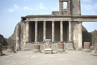 Pompeje