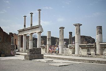 Pompeje