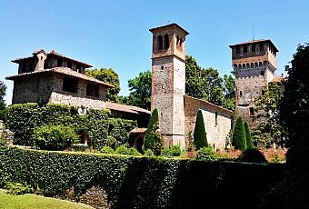 Zamek Grazzano Visconti