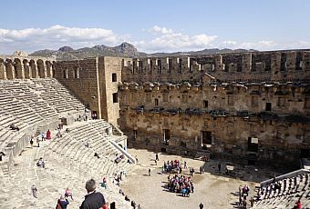 Amfiteatr w Aspendos