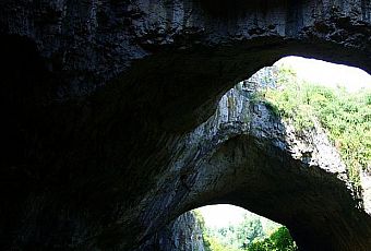 Jaskinia Devetashka