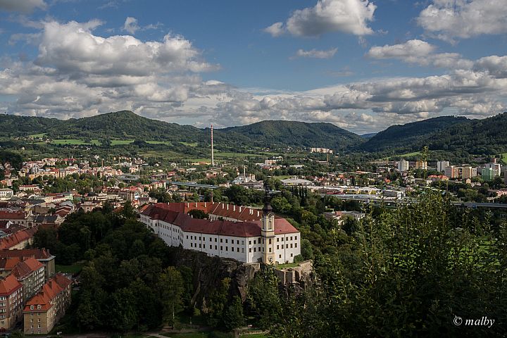 Zamek w Deczynie - Zamek w Decinie