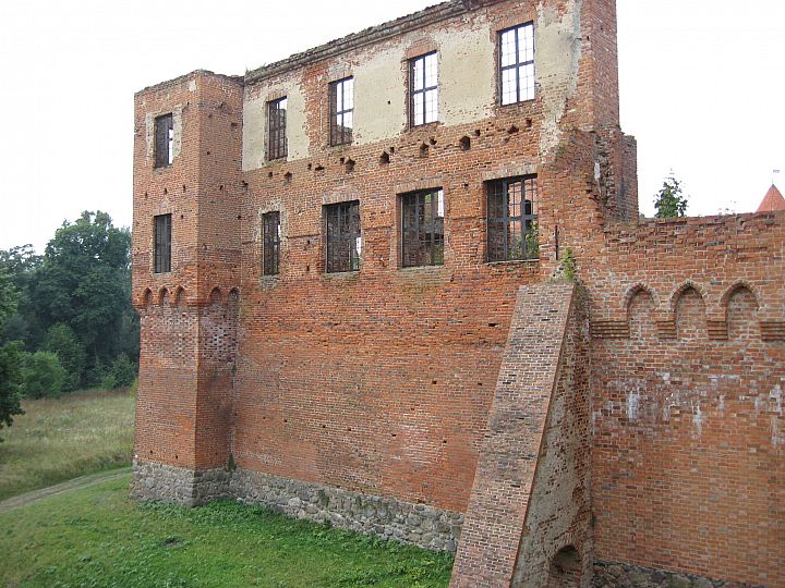 Zamek w Szymbarku
