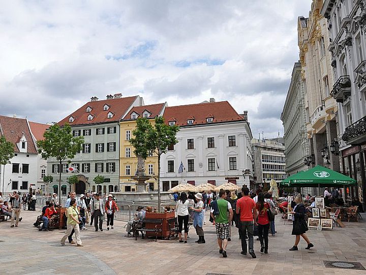 Bratysława Wirtualny przewodnik turystyczny navtur.pl