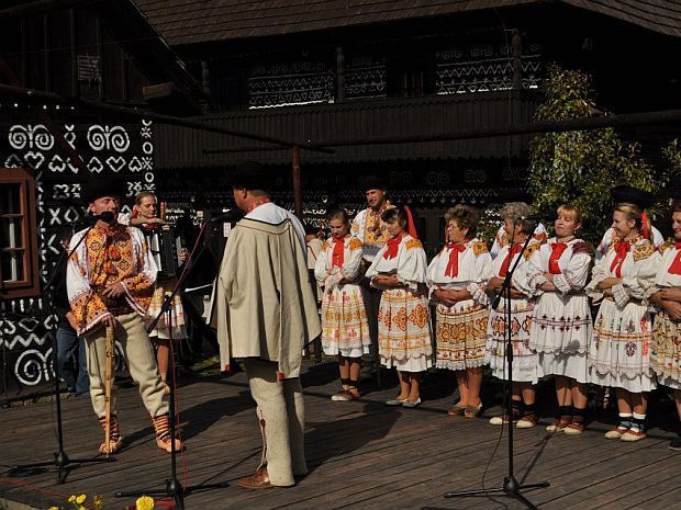 Čičmany Wirtualny przewodnik turystyczny navtur.pl