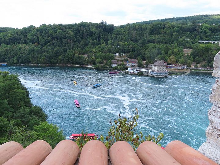 Wodospad Rheinfall w Neuhausen