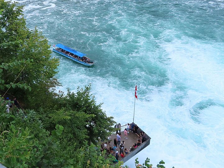 Wodospad Rheinfall w Neuhausen