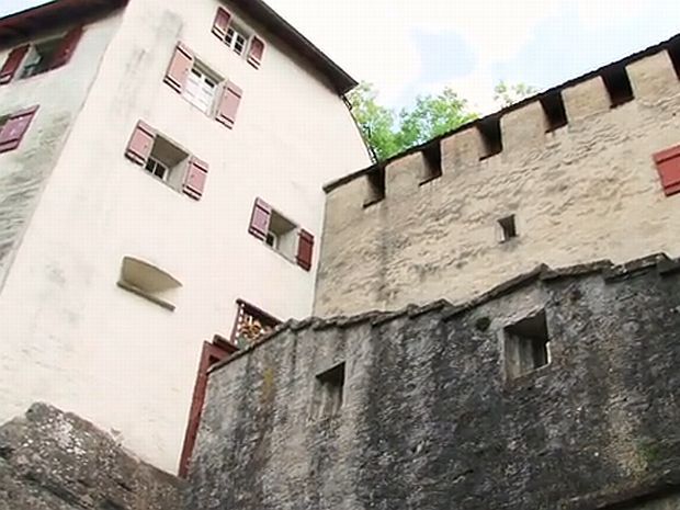 Zamek w Lenzburg
