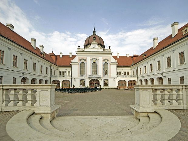 Pałac Królewski w Gödöllő