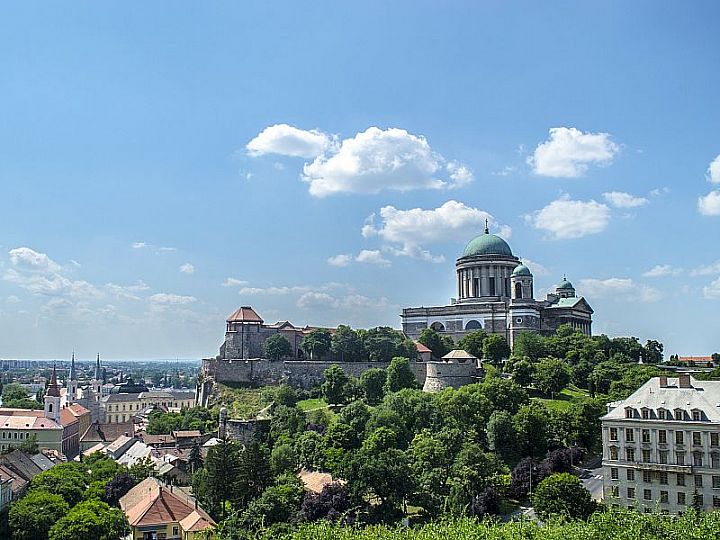 Esztergom - Wirtualny przewodnik turystyczny - navtur.pl