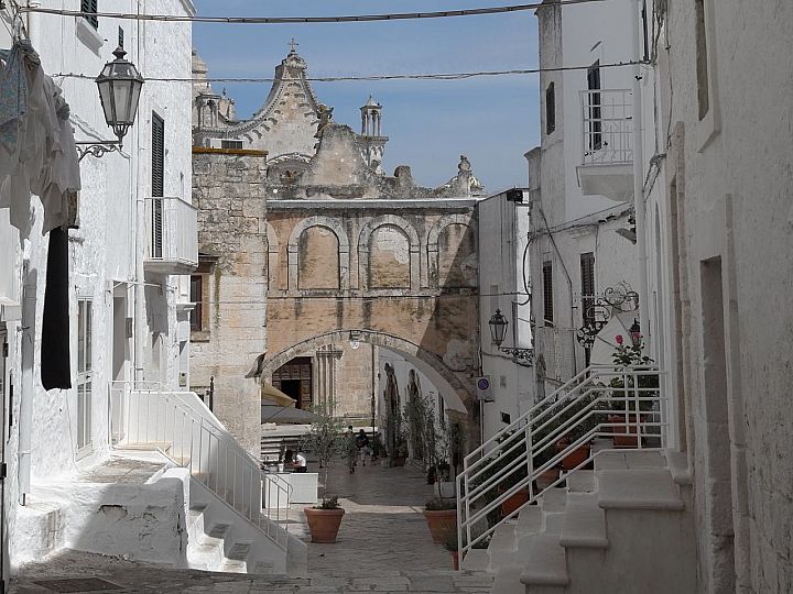 Ostuni