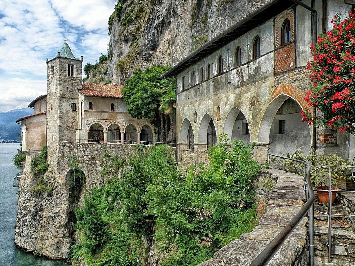 Ermitaż Santa Caterina del Sasso