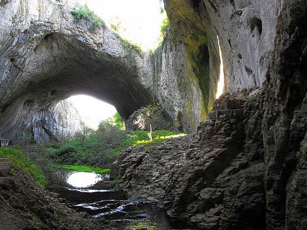 Jaskinia Devetashka