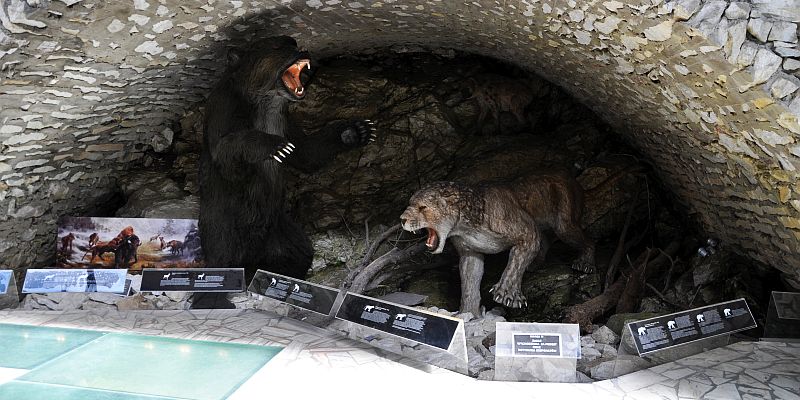 Jaskinia Niedźwiedzia w Kletnie