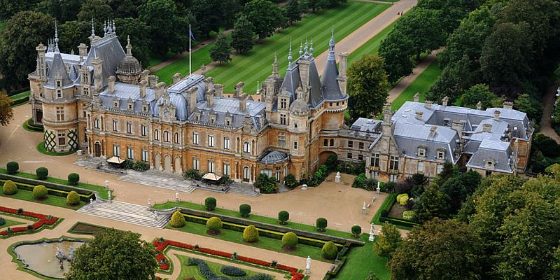 Waddesdon Manor - panorama