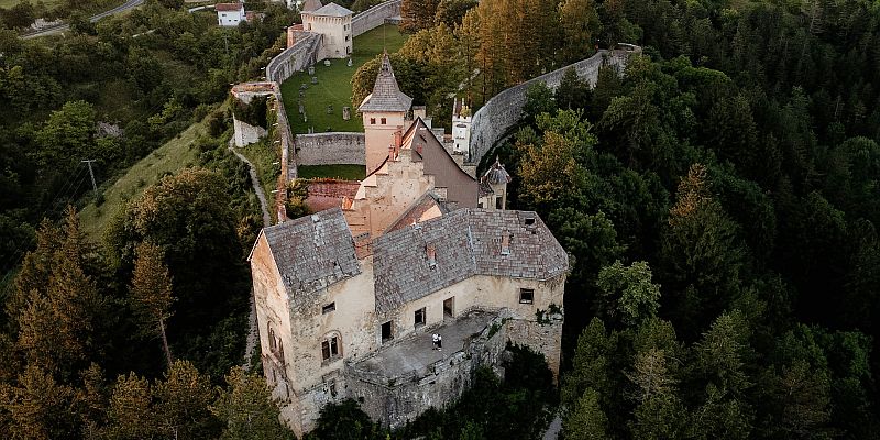 Zamek Ostrožac - panorama