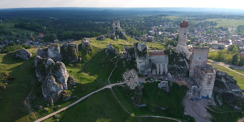 Zamek w Olsztynie k. Częstochowy - panorama