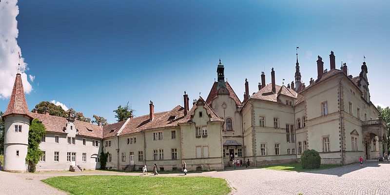Pałac Schönbornów w Karpatach