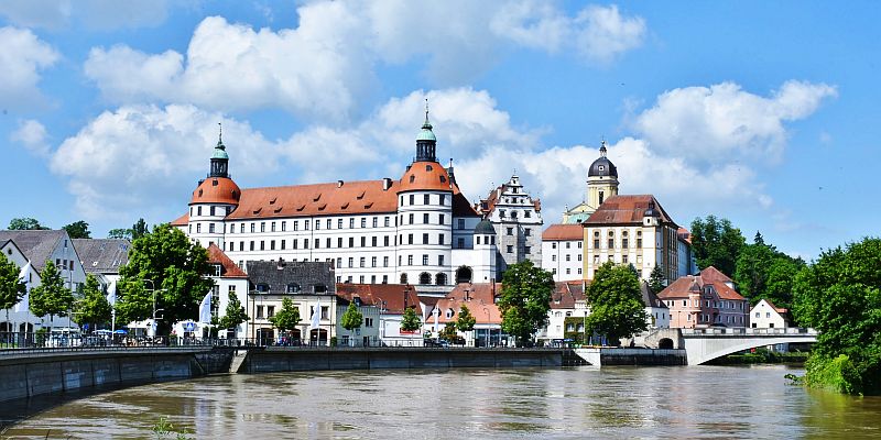 Neuburg nad Dunajem - panorama