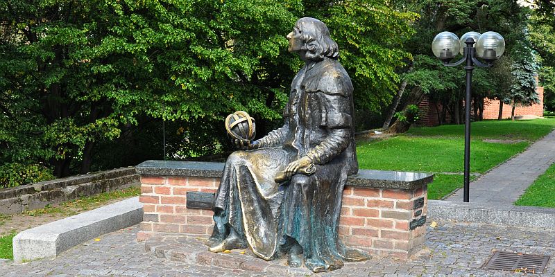 Olsztyn - Pomnik Mikołaja Kopernika