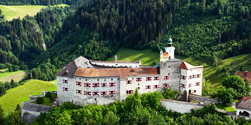 Zamek Strechau - panorama