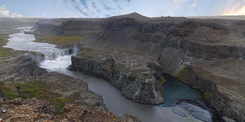 Wodospad Hafragilsfoss - panorama