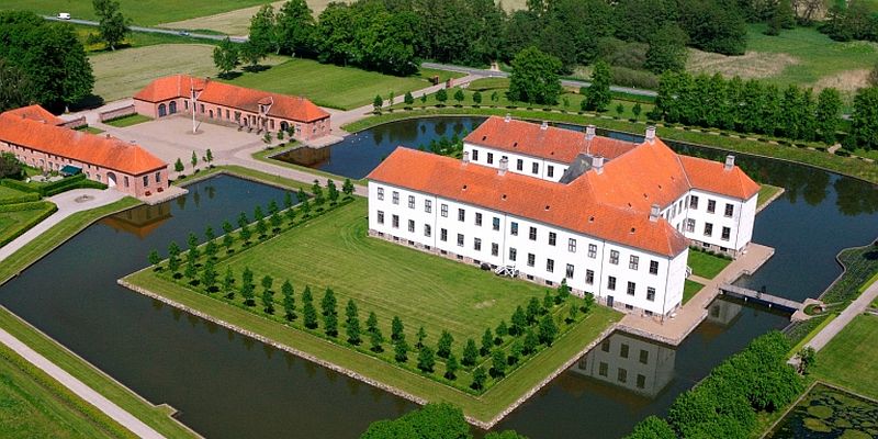 Zamek Clausholm - panorama