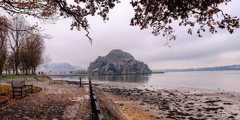 Zamek w Dumbarton - panorama