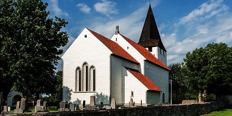 Kościół w Bunge - panorama